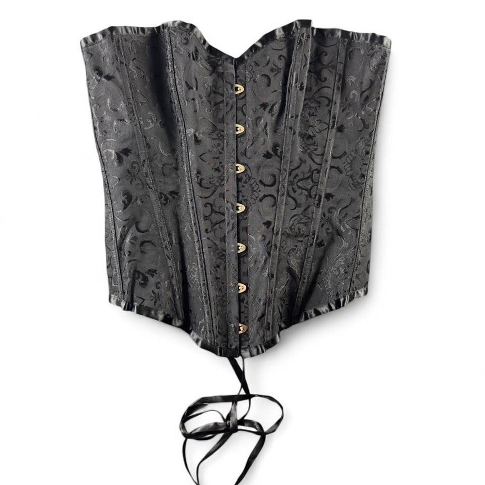 Goth Black Corset w/ subtle embroidered like pattern
